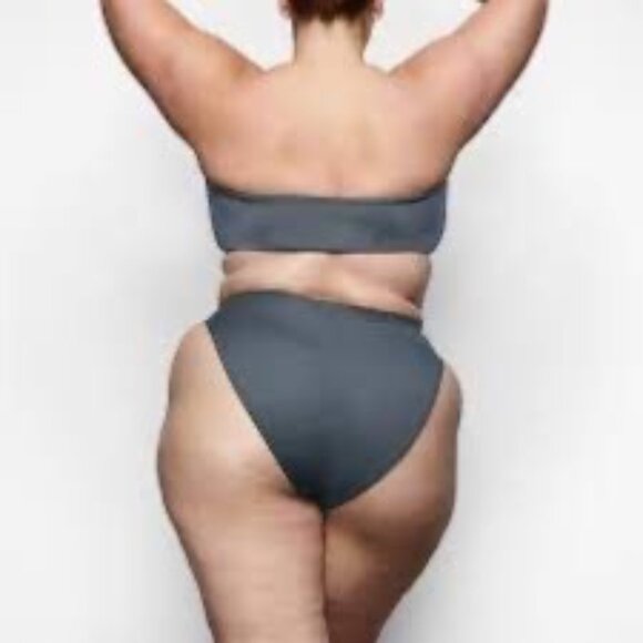 SKIMS Shaping Swim Set Bandeau Top +‎ Dipped Bikini Bottom Gunmetal 3X - Picture 5 of 13